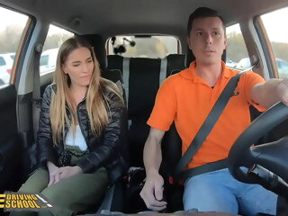 blonde in car Backseat fuck for after breakdown babe