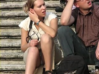 upskirt public Blonde tourist babe offers an amazingly hot upskirt view voyeur