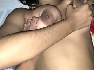 teen hairy Seeing the sister-in-law naked, the brother-in-law's cock stood up, taking advantage of the opportunity, the brother-in-law kissed his sister-in-law asian