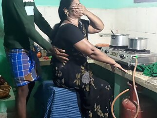 creampie asian Step mother was cooking in the kitchen and I had sex with her mature